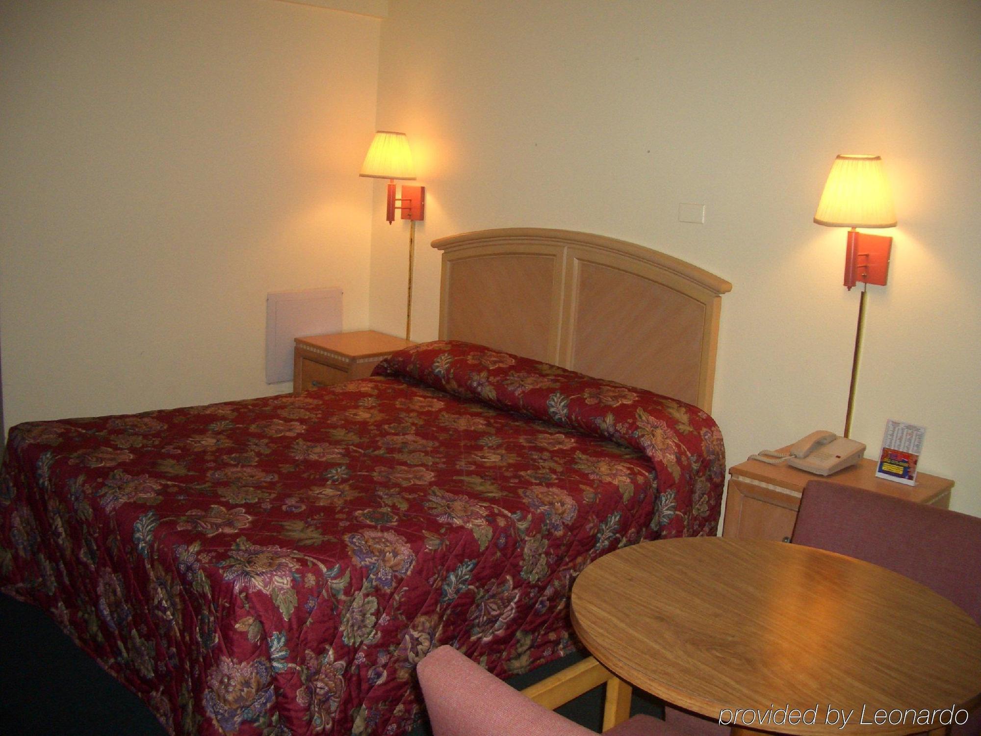 Travelers Inn Gainesville Pokoj fotografie